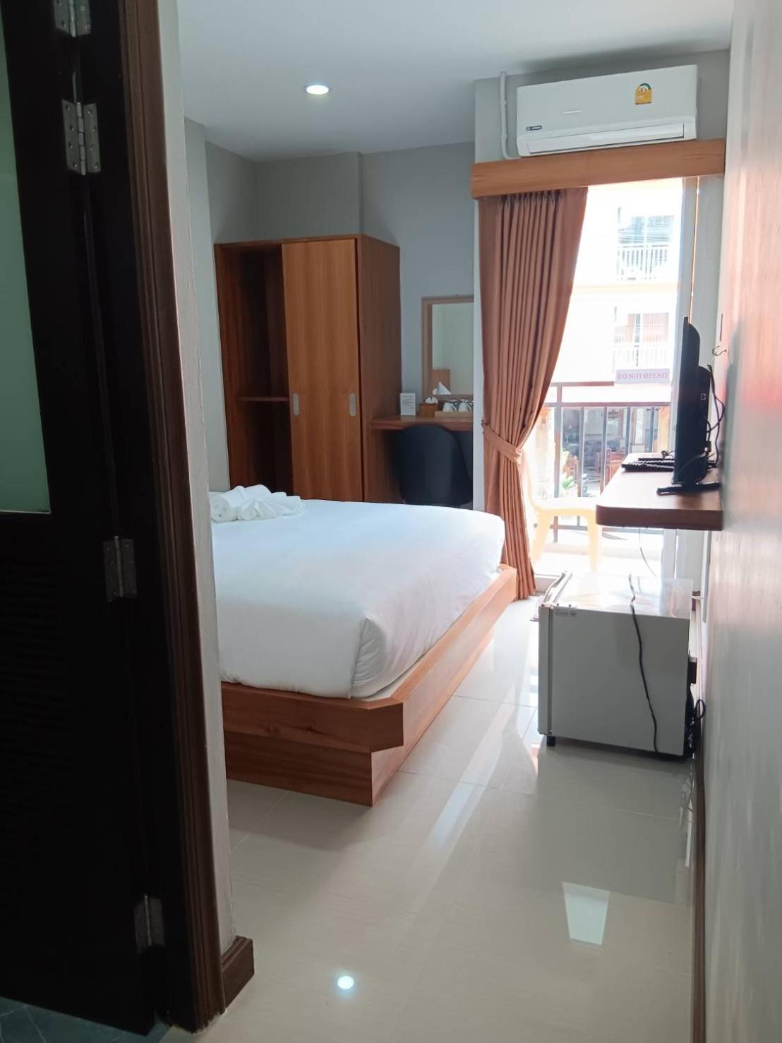 The Brown Boutique Patong Hotel ภายนอก รูปภาพ